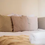 - 4 Person - Premium Baltic With Access